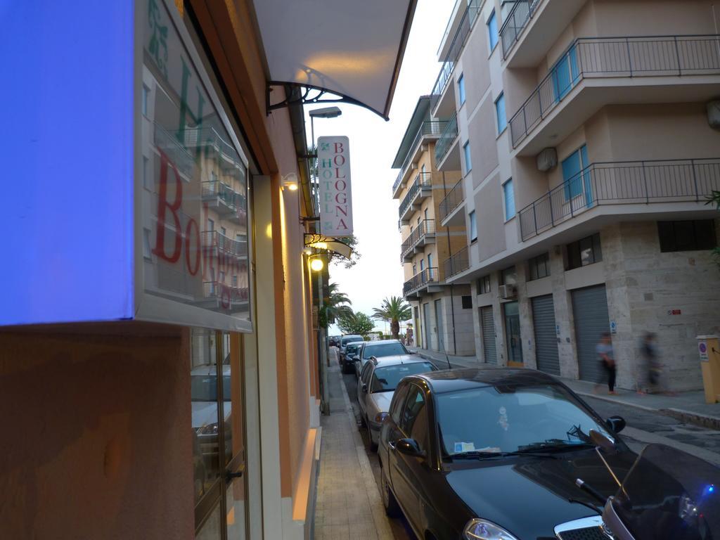 Hotel Bologna San Benedetto del Tronto Exterior photo