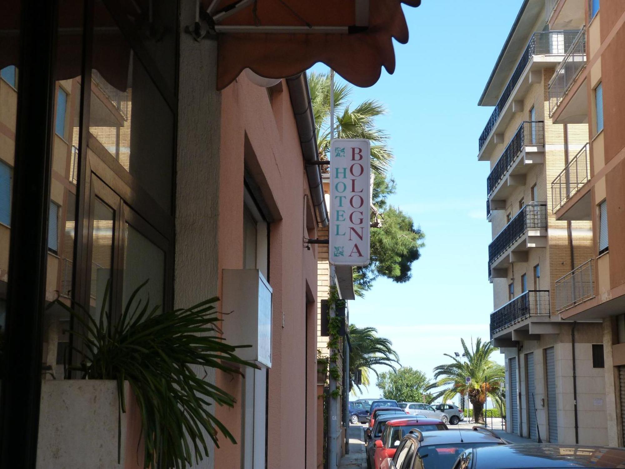Hotel Bologna San Benedetto del Tronto Exterior photo